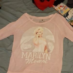 Marilyn Monroe shirt
